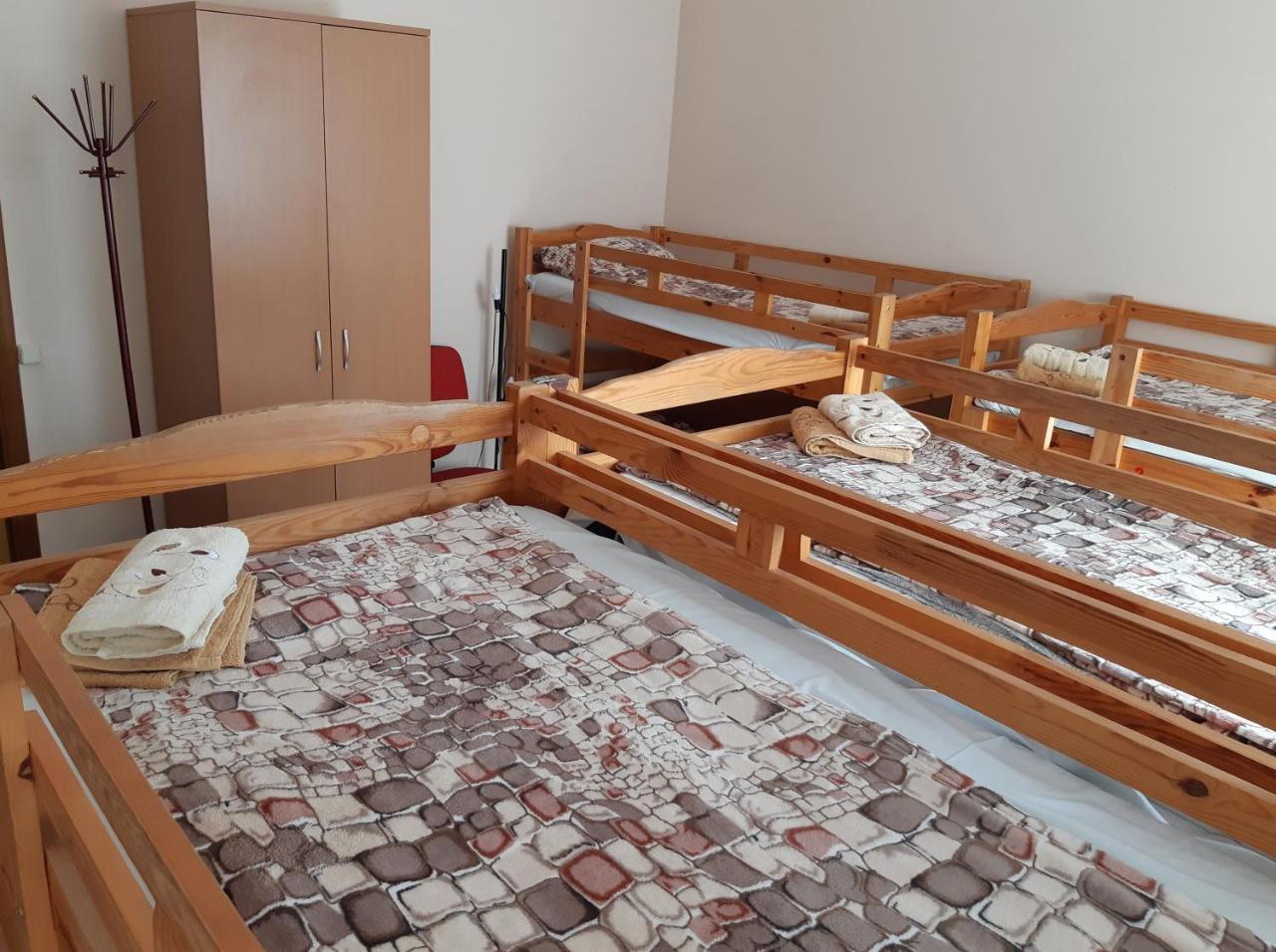 Hostel Х.О. วีเต็บส์ ภายนอก รูปภาพ