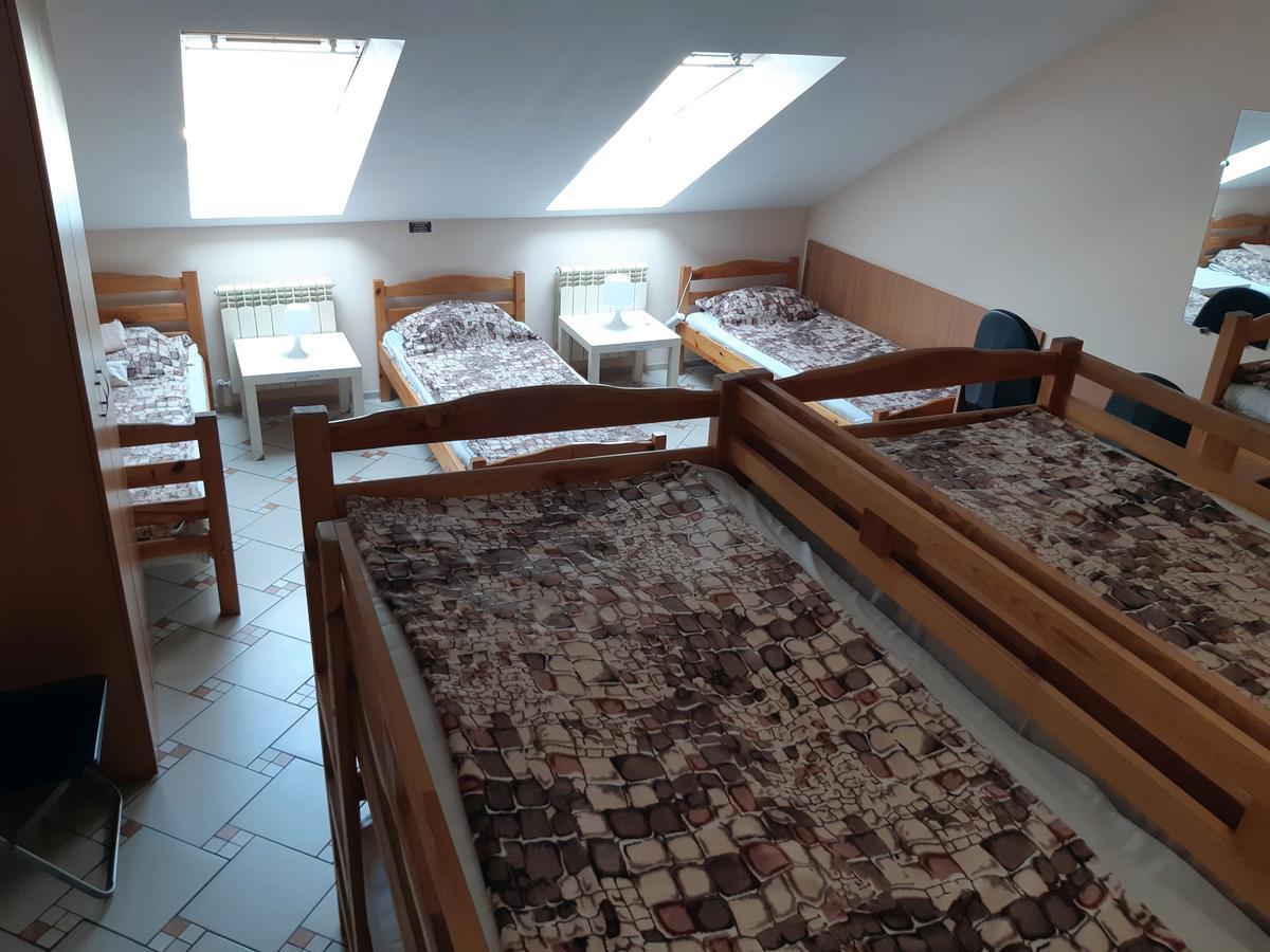 Hostel Х.О. วีเต็บส์ ภายนอก รูปภาพ